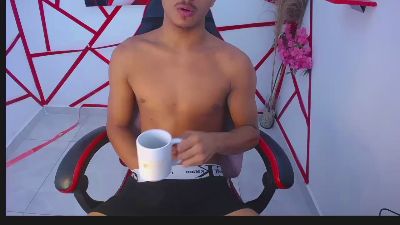 Oliver_Parker live cam on Cam4