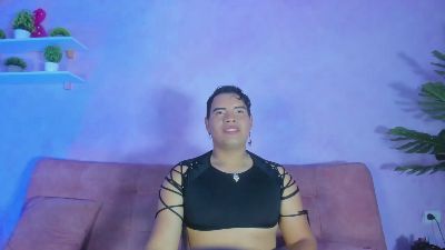 Oliver_kin live cam on Cam4