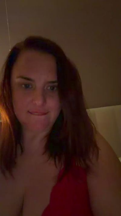 Olivia1992 live cam on Cam4
