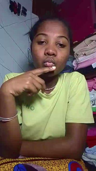 Olivia live cam on Cam4