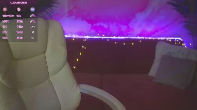 OliviaMore live cam on Cam4