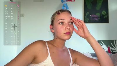 OliviaRenly live cam on Cam4