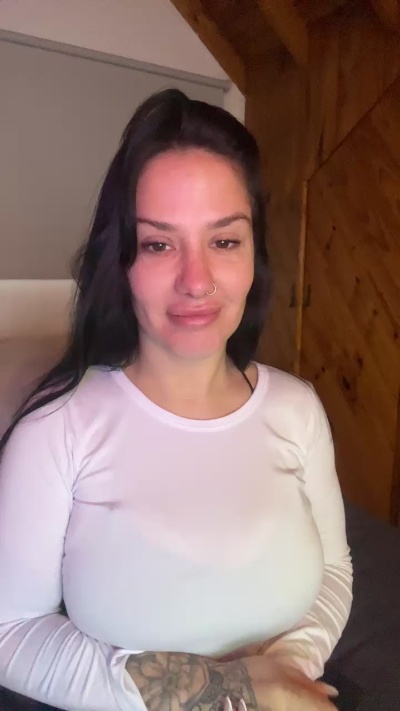 Oliviaxxxbb live cam on Cam4