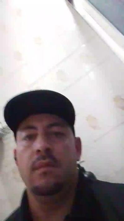 Oltoughy 来自 巴西 的 男性 直播摄像头