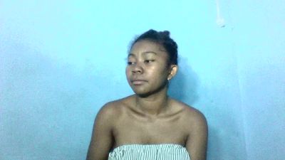 Olvana live cam on Cam4