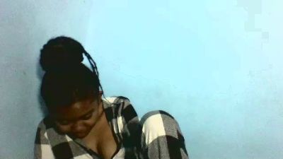 Olvana live cam on Cam4