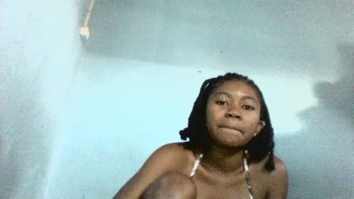 Olvana live cam on Cam4