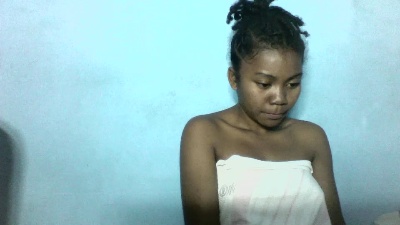 Olvana live cam on Cam4