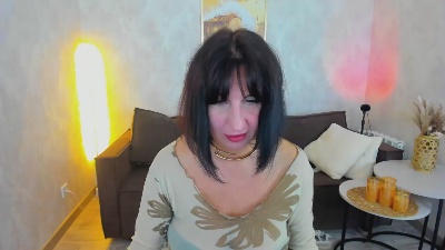 OlympiaKassel live cam on Cam4