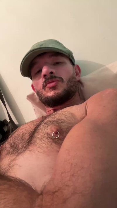 Onaturista394 live cam on Cam4