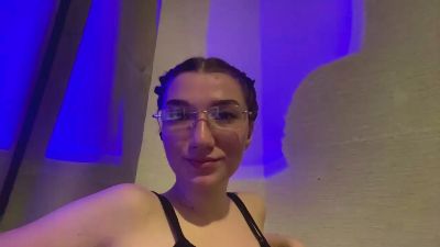 OnieFesh live cam on Cam4