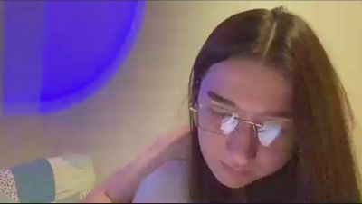 OnieFesh live cam on Cam4