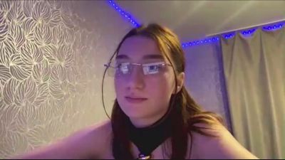 OnieFesh live cam on Cam4