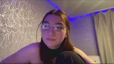OnieFesh live cam on Cam4