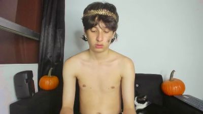 Onion_knight420 live cam on Cam4