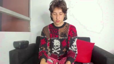 Onion_knight420 live cam on Cam4