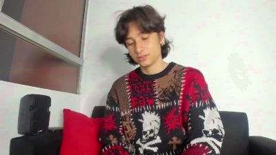 Onion_knight420 live cam on Cam4