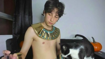 Onion_knight420 live cam on Cam4