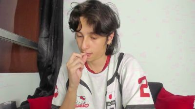 Onion_knight420 live cam on Cam4