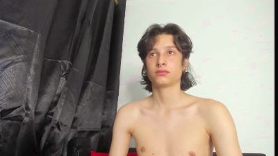 Onion_knight420 live cam on Cam4