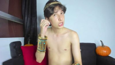 Onion_knight420 live cam on Cam4