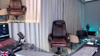 OnlineBossUK live cam on Cam4