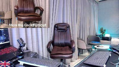 OnlineBossUK live cam on Cam4