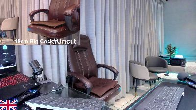 OnlineBossUK live cam on Cam4