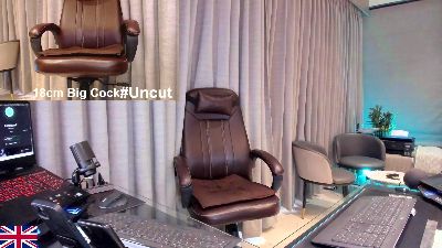 OnlineBossUK live cam on Cam4