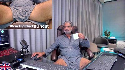 OnlineBossUK live cam on Cam4
