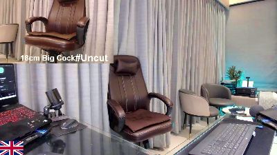 OnlineBossUK live cam on Cam4