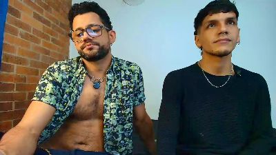 OnlyDave20 live cam on Cam4