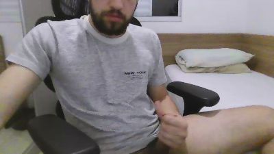 OnlyforCumBoy live cam on Cam4