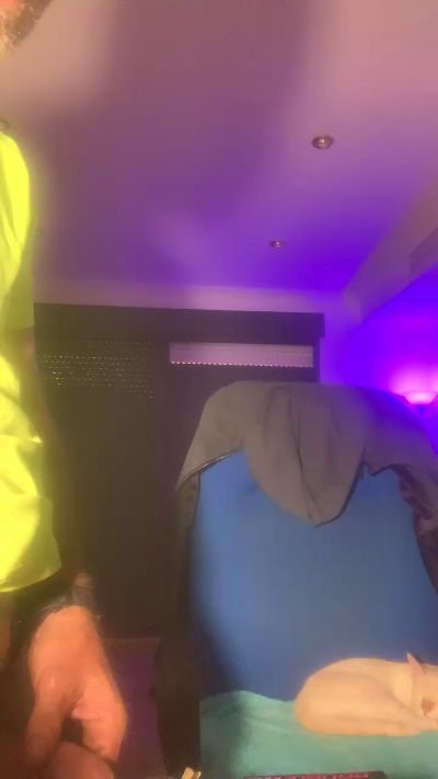 Onon live cam on Cam4