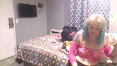 Ooops live cam on Cam4