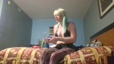 Ooops live cam on Cam4