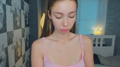 OpalChar live cam on Cam4