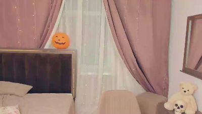 OpalChar live cam on Cam4