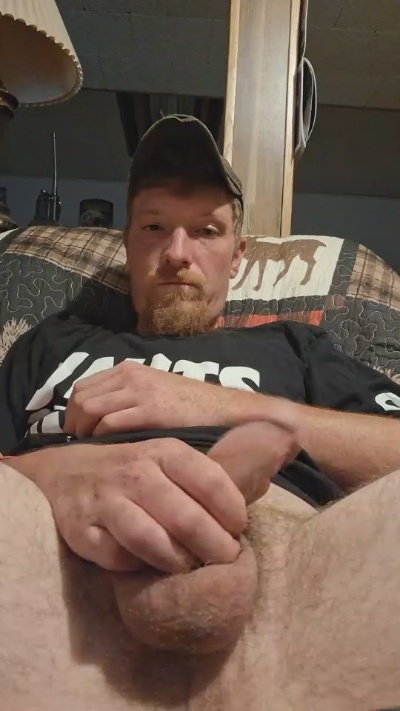 Opentowhate live cam on Cam4