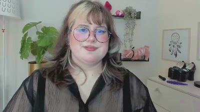 OpheliaLush live cam on Cam4