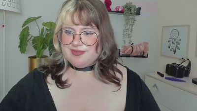 OpheliaLush live cam on Cam4