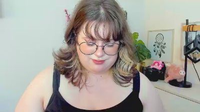 OpheliaLush live cam on Cam4