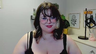OpheliaLush live cam on Cam4