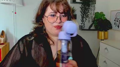 OpheliaLush live cam on Cam4