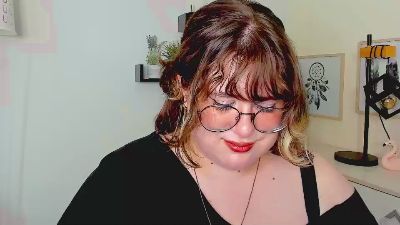 OpheliaLush live cam on Cam4