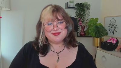 OpheliaLush live cam on Cam4