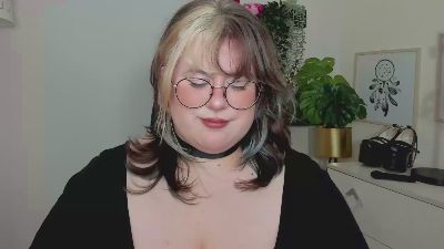 OpheliaLush live cam on Cam4