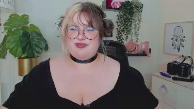 OpheliaLush live cam on Cam4