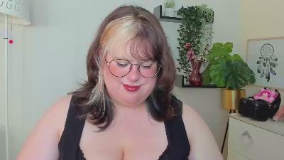 OpheliaLush live cam on Cam4