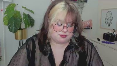 OpheliaLush live cam on Cam4